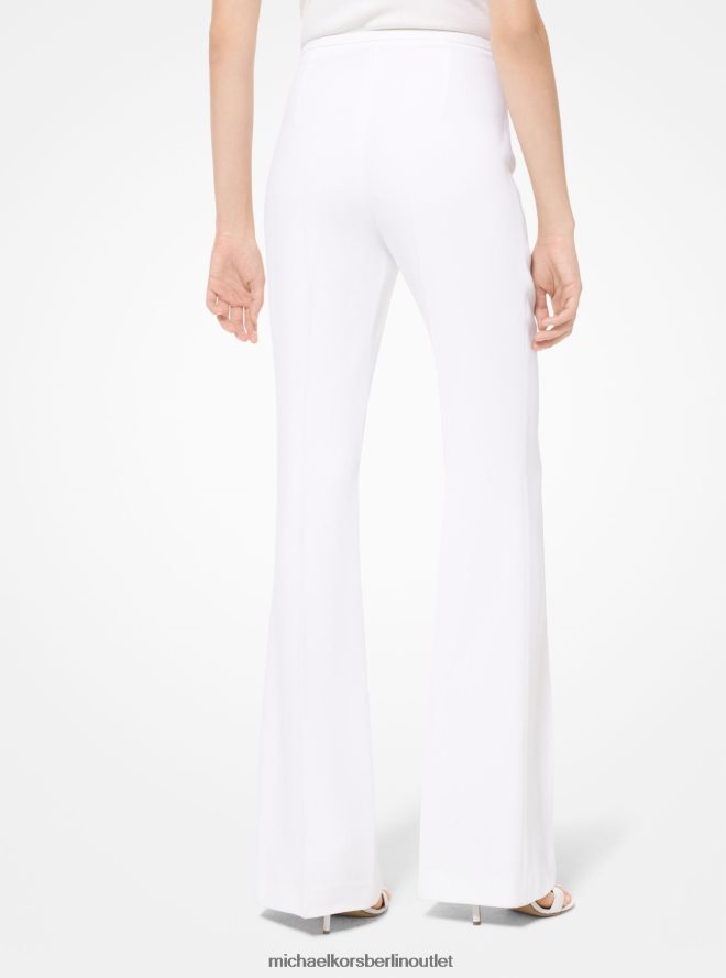 Kleidung de Michael Kors Frauen Kollektion mit ausgestellten Hosen aus doppeltem Crêpe-Zobel Optik weiß 404V223718