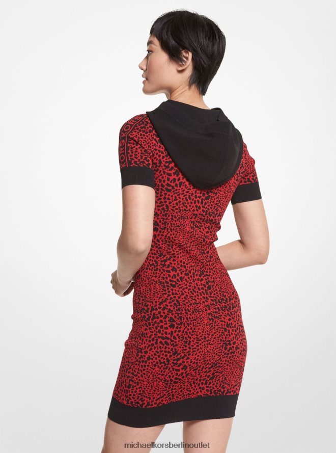 Kleidung de Michael Kors Frauen Kapuzenkleid aus Jacquard mit grafischem Animal-Print purpurrot 404V22152