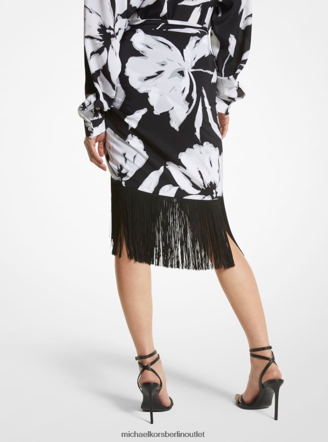 Kleidung de Michael Kors Frauen Kollektion Pinselstrich-Blumen-Sarongrock aus Crêpe de Chine aus Seide mit Fransen weiß schwarz 404V223415