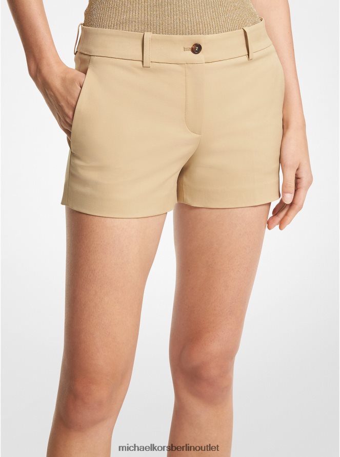 Kleidung de Michael Kors Frauen Kollektion Samantha Shorts aus Stretch-Baumwolle Düne 404V223471