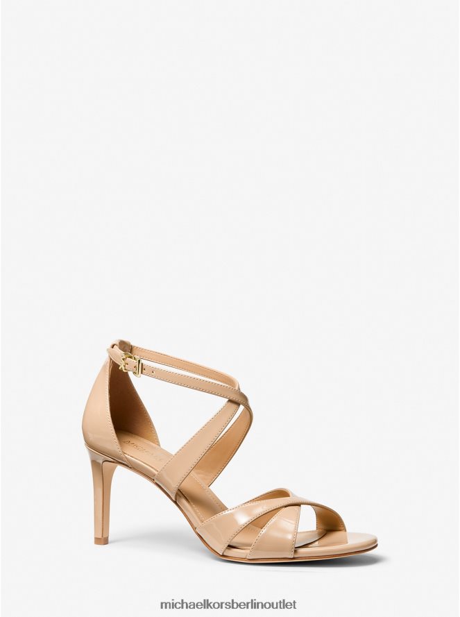 Schuhe de Michael Kors Frauen Kinsley-Sandale aus Lacklederimitat leichtes Rouge 404V221937