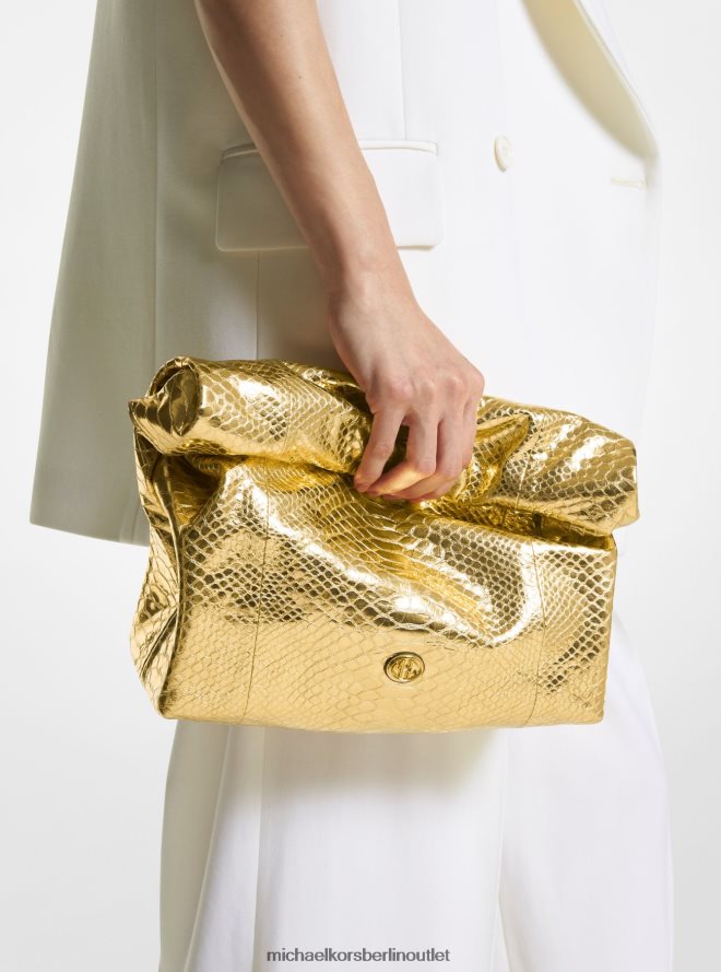 Zubehör de Michael Kors unisex Mittelgroße Lunchbox-Clutch aus geprägtem Leder mit Pythonprägung aus der Kollektion „Monogramme“. Gold 404V223789